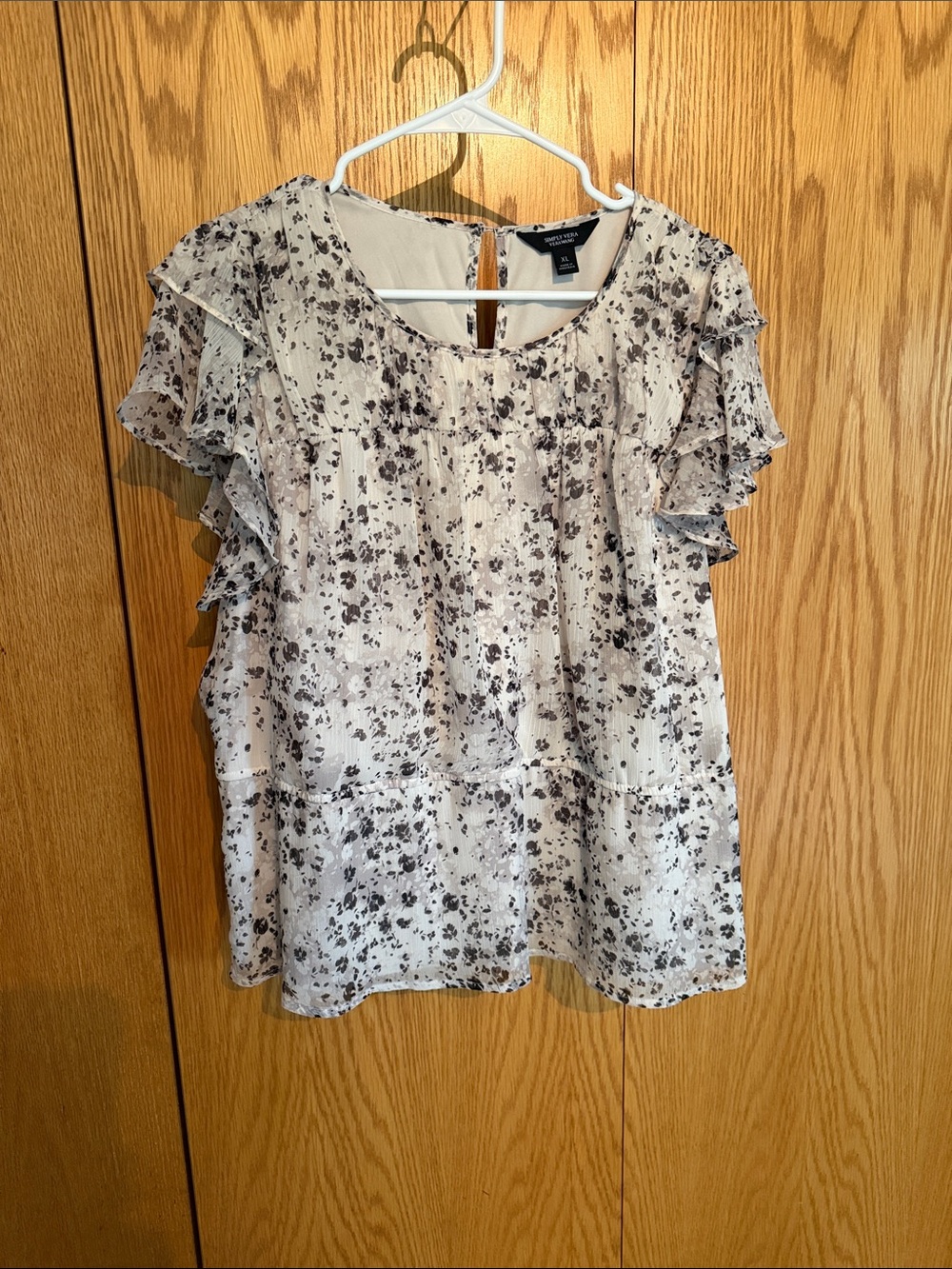 Simply Vera Vera Wang Cream Blouse with Black Floral Speckle